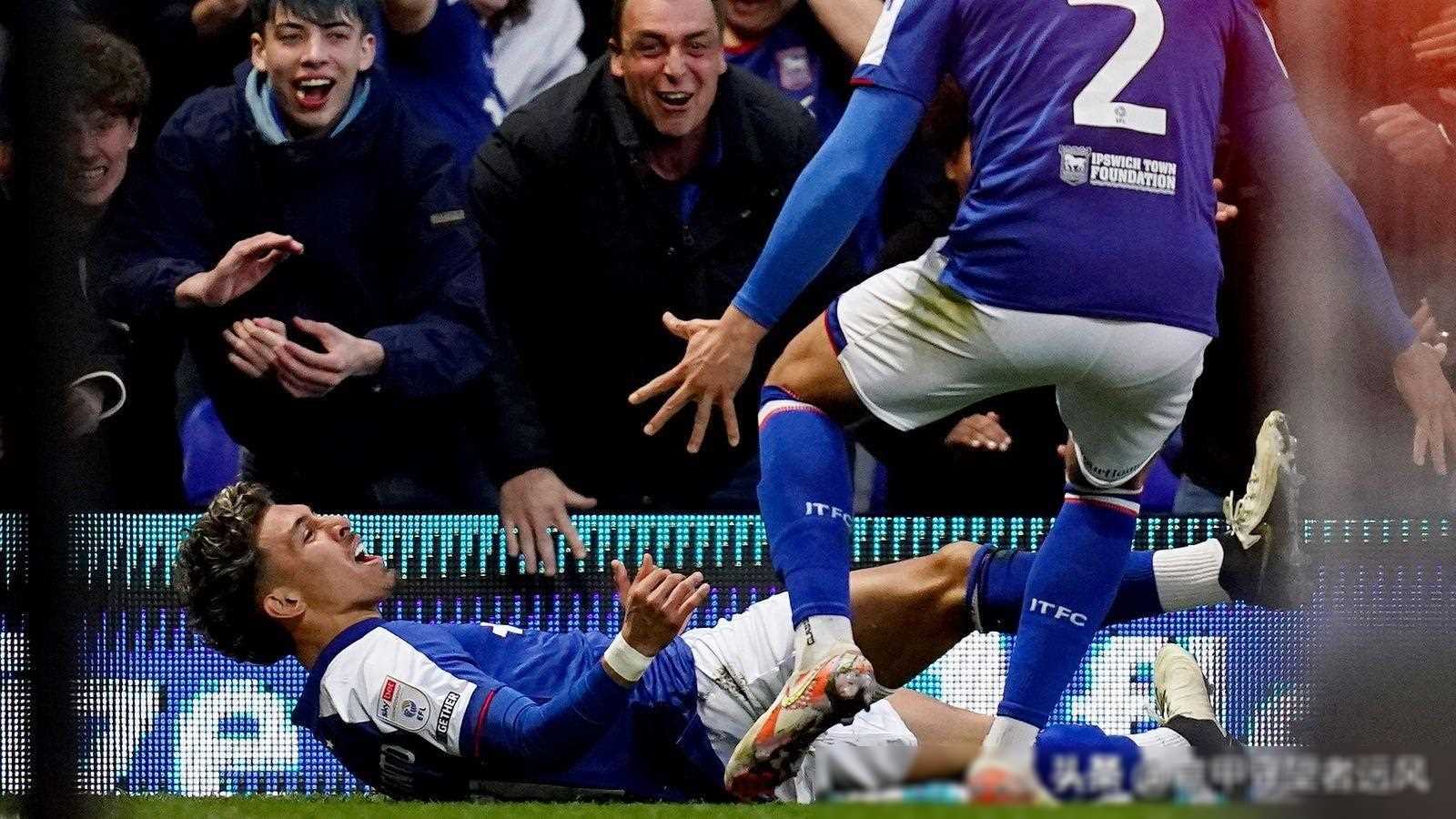 瓦尔迪塔准确传球,亚眠实现逆袭的简单介绍 瓦尔迪塔准确传球,亚眠实现逆袭的简单介绍