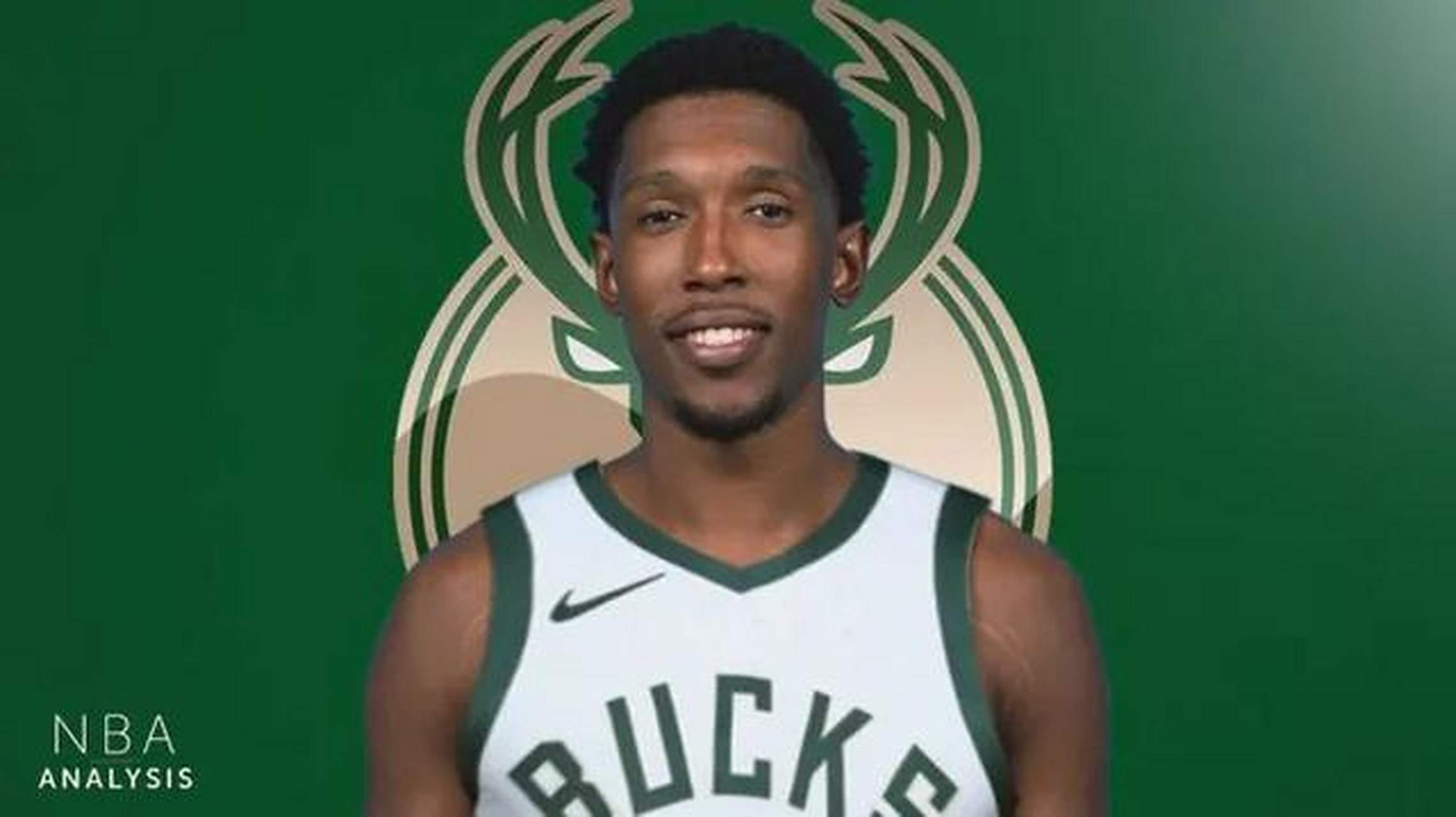 雄鹿锋线球员洛佩斯轻伤恢复