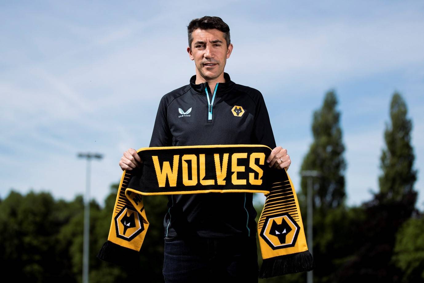 开云下载-森林狼队主教练宣布离任