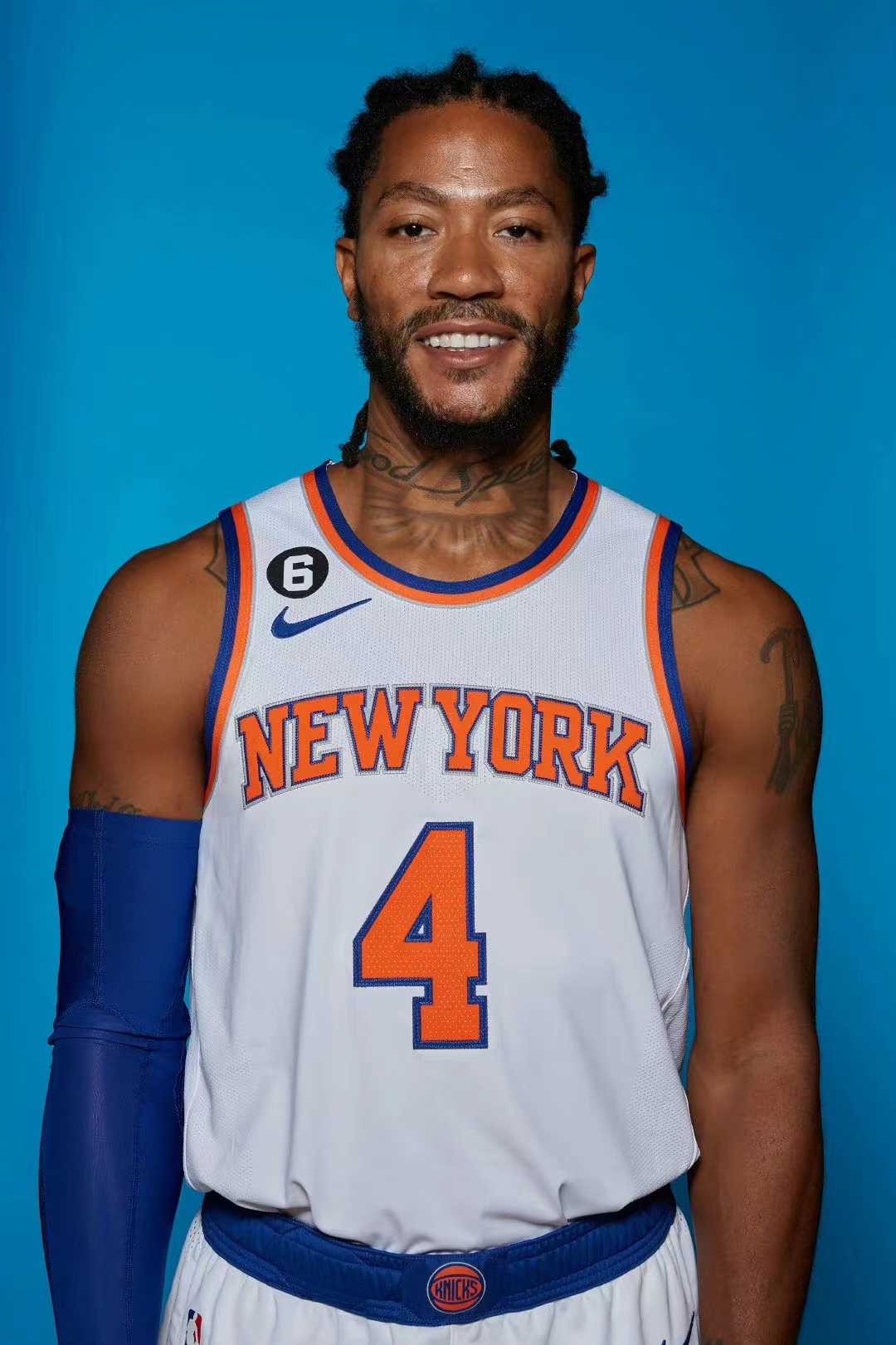 火箭签下自由球员德里克-罗斯