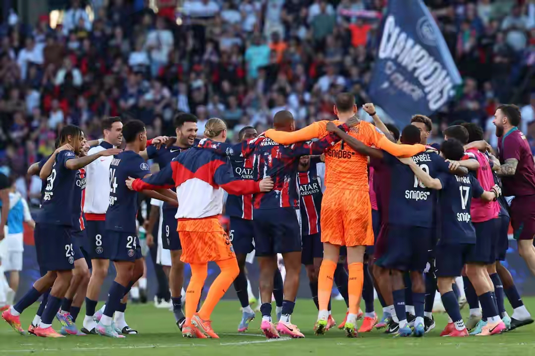 开云APP-法甲球队近况分析，胜负实力悬殊引发关注