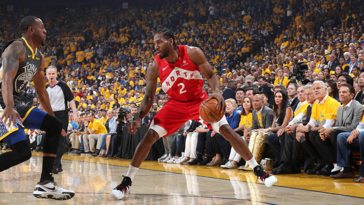 开云下载-莱昂纳德再砍30分领先全队，猛龙击败魔术继续遥遥领先