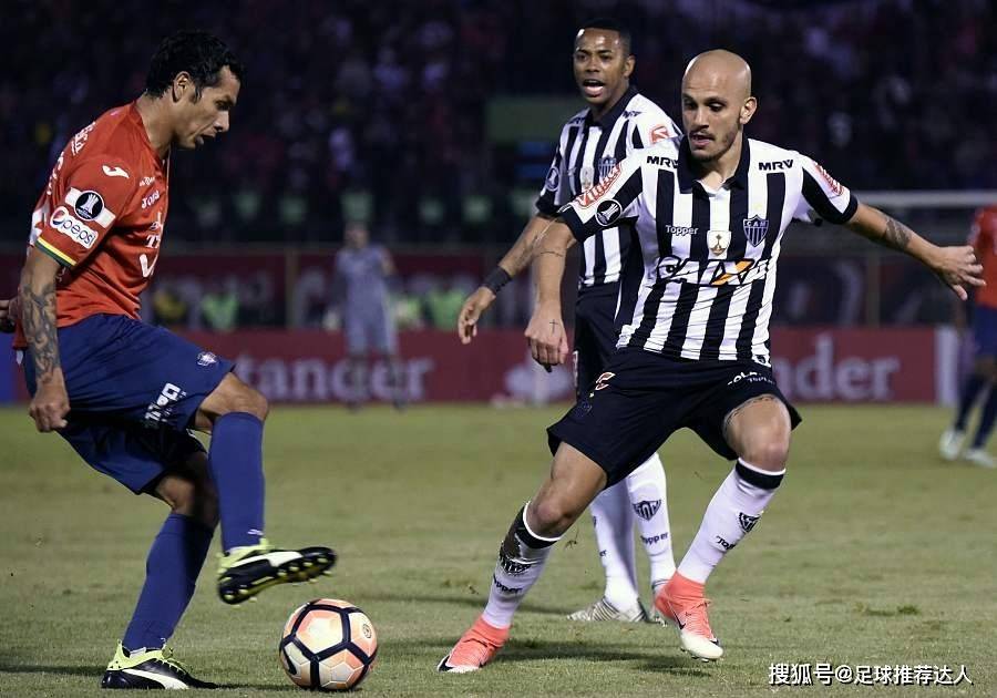 湖北华夏连战连捷，引领联赛发展大步向前